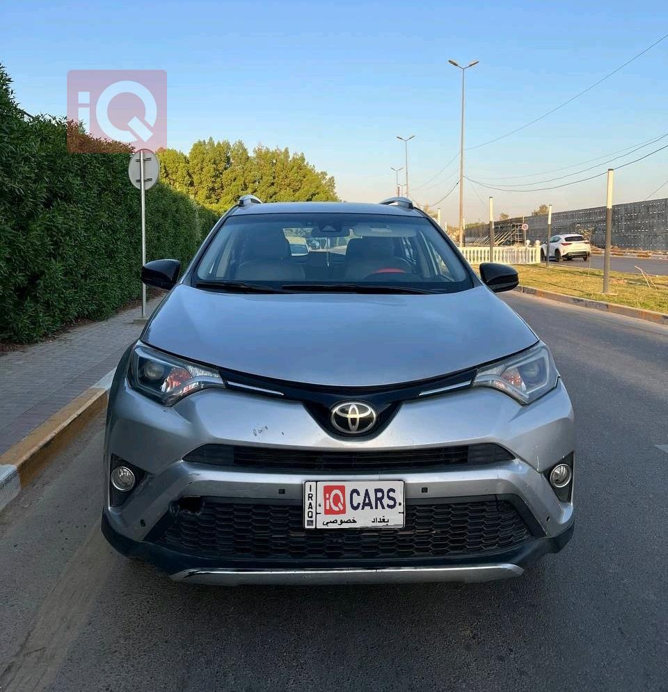 تويوتا راف 4